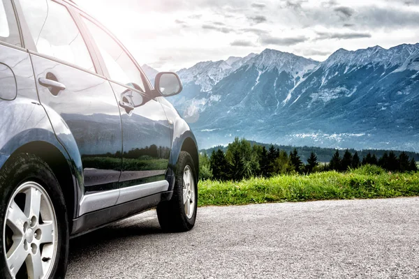 Car for traveling — Stock Photo, Image