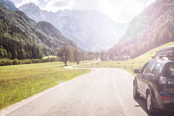 Car for traveling — Stock Photo, Image