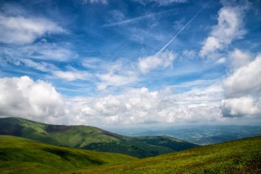 Şaşırtıcı Karpat Dağları