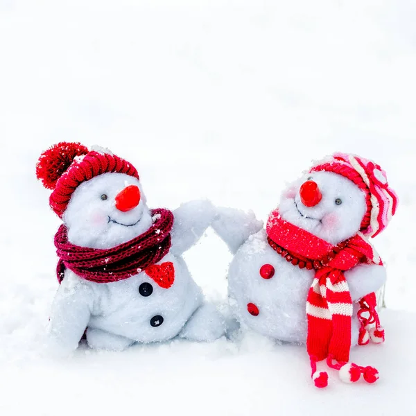 Pareja de muñecos de nieve —  Fotos de Stock