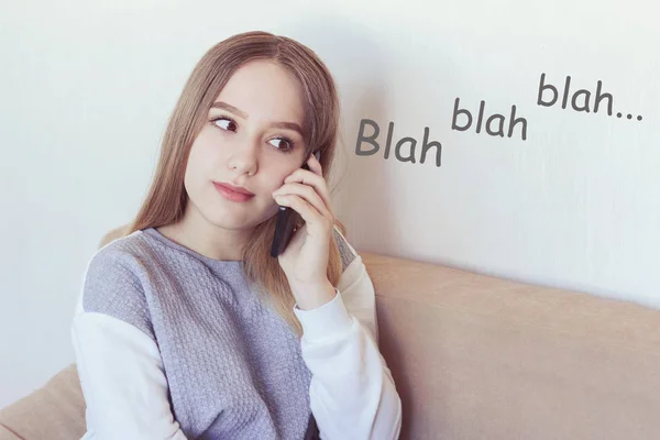 Teenage girl holding the phone near the ear — Stock Photo, Image