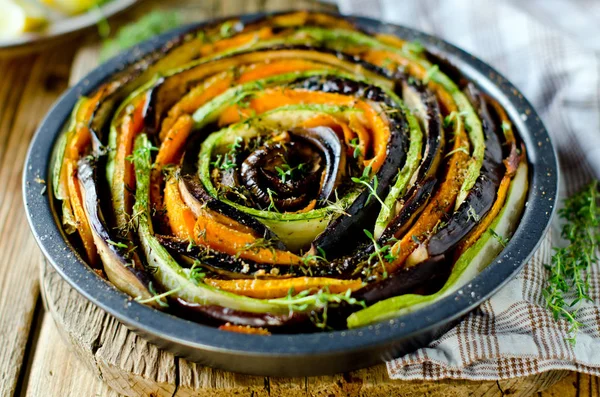 Baked vegetables: eggplant, pumpkin, zucchini — Stock Photo, Image