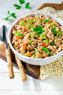 Buğday sebze ile Komposto: kabak, havuç, biber