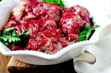 Kızılcık soslu Fırında tavuk