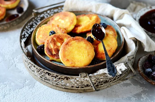 Glutenfria Ostpannkakor Med Blåbär Frukost — Stockfoto