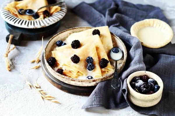 Thin Pancakes Blueberries Condensed Milk Plate Gray Background — Stock Photo, Image