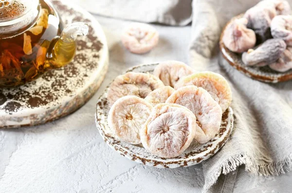 Dried Figs Tea Glass Teapot — Stock Photo, Image