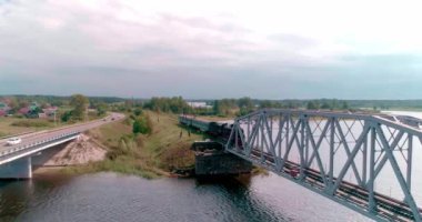 buharlı lokomotif demiryolu. Köprü. Ostashkov. Hava 201982412598012 cc