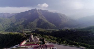 Manastır Gandzasar 'ın etrafından dolaş. 426 212927 14 3