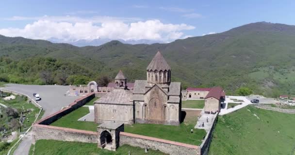 Gandzasar do mosteiro. Voar. 426 163312 21 — Vídeo de Stock