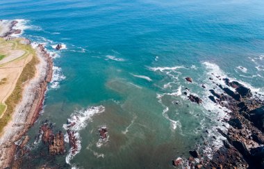 Asturias kayalıklardan havadan görünümü