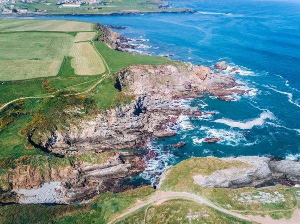 Luftaufnahme von Klippen in Asturien — Stockfoto