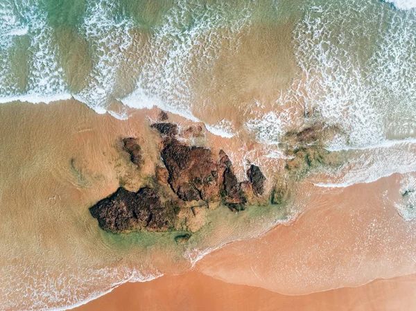 アストゥリアスの野生のビーチの空撮 — ストック写真
