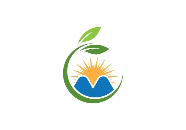 山のアイコン ビジネスのロゴのテンプレート — ストックベクタ