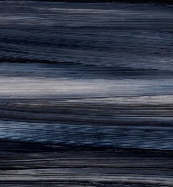 Yaratıcı siyah el boyası arka plan, duvar kağıdı, doku fırça darbeleriyle tuvale akrilik resmin yakın plan bir parçası. Modern sanat. Çağdaş sanat.