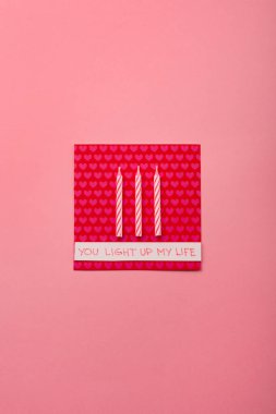 El yapımı doğum günü veya mumlu parti kartı