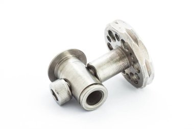 Motosiklet, cıvata somun vida ve etc, dekorasyon ve beyaz arka plan üzerinde bakım için yedek parça