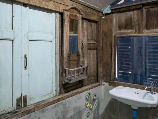 Vintage Tarzı Banyo Dekor Thailland Resort Veya — Stok fotoğraf