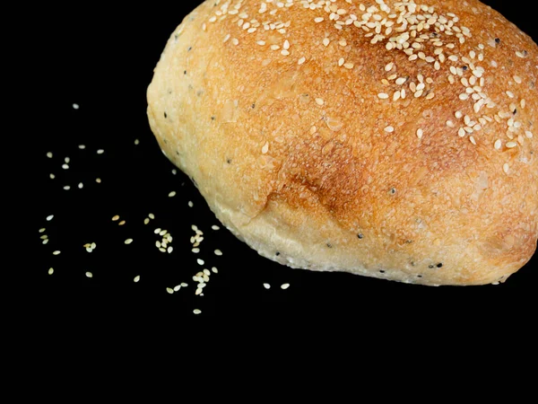 Närbild Skivad Ciabatta Bröd Svart Bakgrund Med Tomt Utrymme — Stockfoto