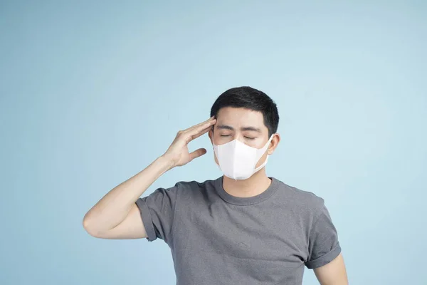 Asijské Mladý Pohledný Muž Masce Proti Chřipce Korona Virus Pandemie — Stock fotografie