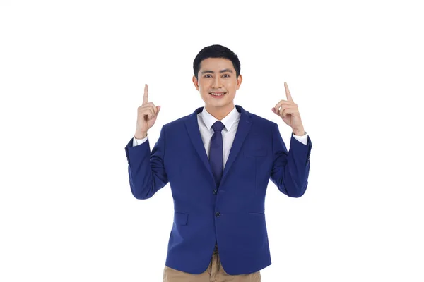 Azji Przystojny Młody Biznesmen Niebieski Garnitur Odizolowany Białym Tle — Zdjęcie stockowe