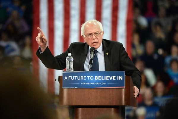 Reunião de Bernie Sanders em Saint Charles, Missouri — Fotografia de Stock