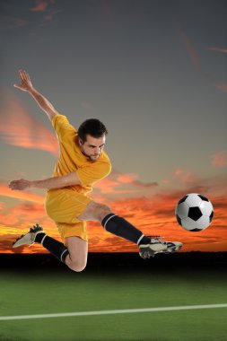 Futbolcu iş başında