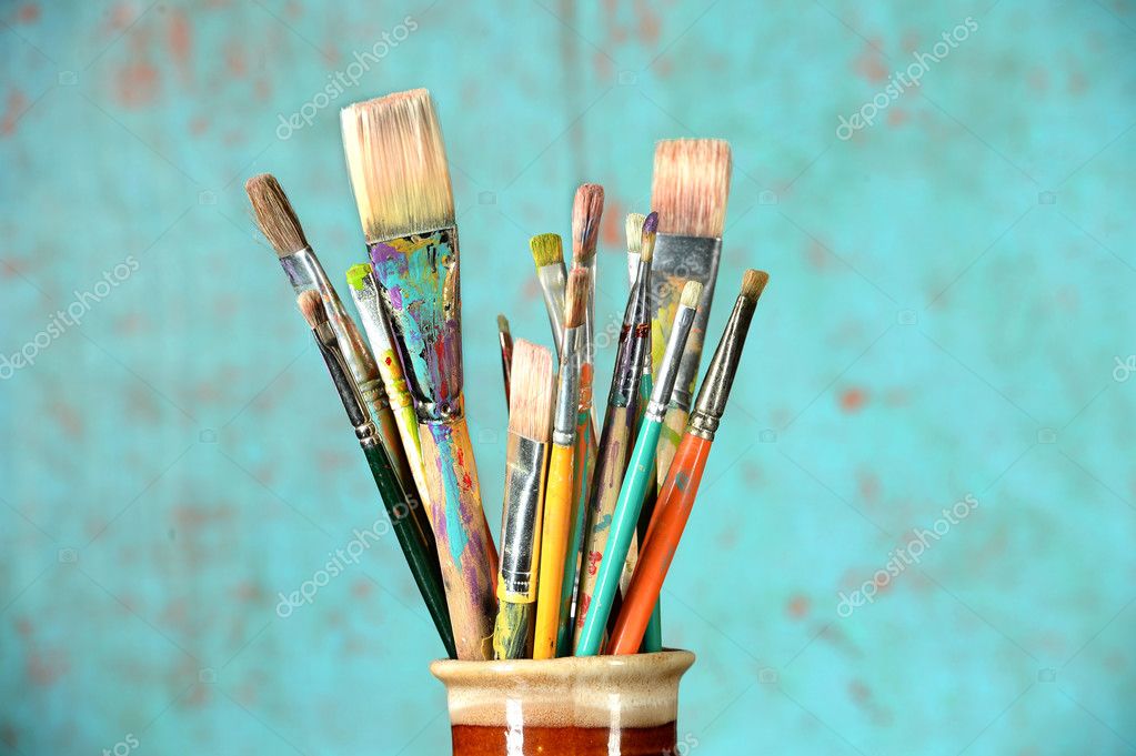 182,400+ Artist Paintbrush Stock Photos, Pictures & Royalty-Free Images -  iStock
