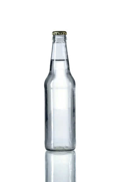Szkła butelkowanej wody — Zdjęcie stockowe