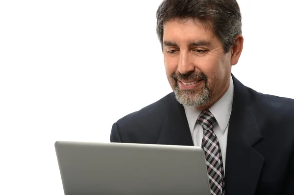 Homem de negócios usando laptop — Fotografia de Stock