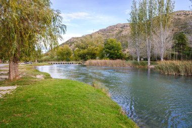 Valencia, İspanya - 1 Kasım 2019 Bugarra Nehri Parkı Bir Sonbahar