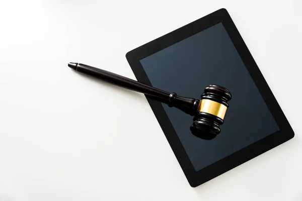 Gavel on a tablet computer isolated on white studio background, — Stock Photo, Image