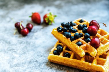 Sağlıklı gıda ve antiok için negatif alan ile temiz arka plan