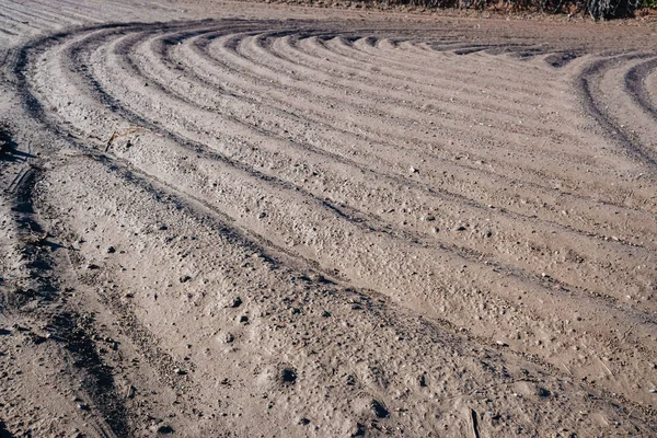 Campo fluido y regado para barbecho en invierno . —  Fotos de Stock