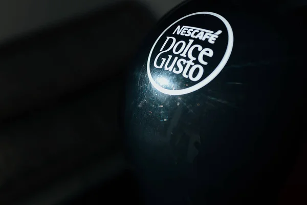 Valence, Espagne - 4 janvier 2019 : Café électrique DolceGusto — Photo