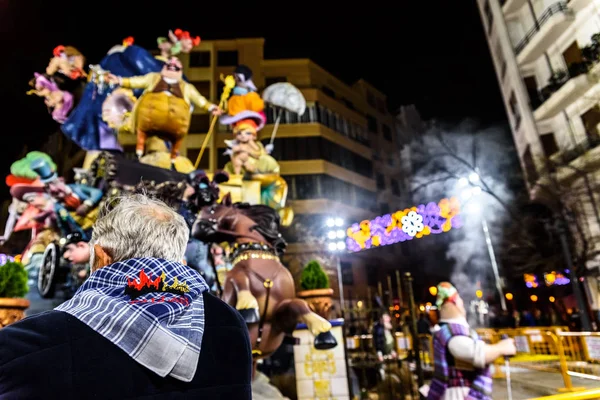 Valência, Espanha - 19 de março de 2019: Turista sênior com typica — Fotografia de Stock