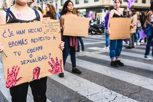 Valencia Spanien Mars 2020 Starka Slagord Machismo Banderoller Som Bärs — Stockfoto