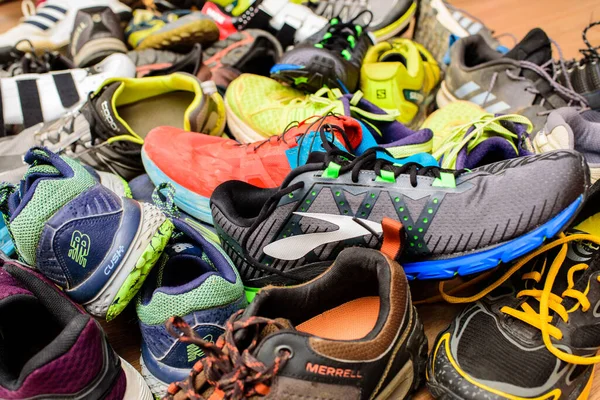 Valencia Spain April 2020 Pile Used Running Sports Shoes Various — Stock Photo, Image