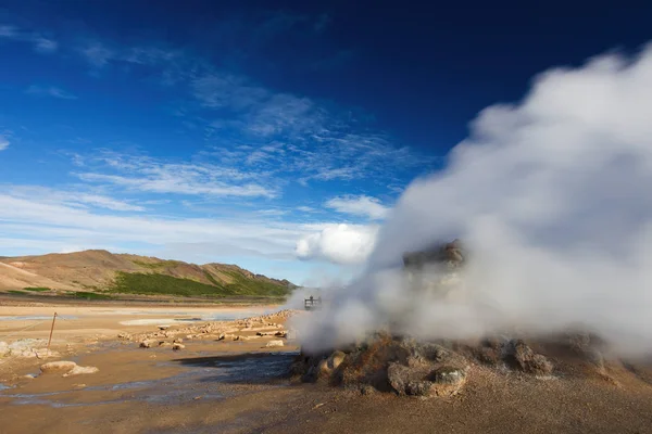 Campo de Fumarole en Namafjall Geothermal Área, Hverir, Islandia —  Fotos de Stock