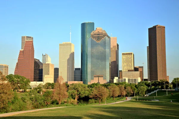 Gün batımında Houston şehir manzarası