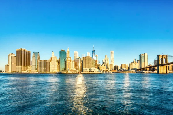 New York Lower Manhattan at Sunrise, Vue de Brooklyn, Ne — Photo