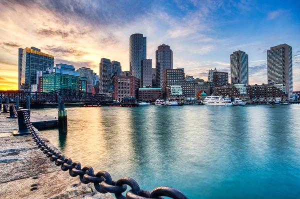 Boston Skyline Con Financial District Boston Harbor Sunset —  Fotos de Stock