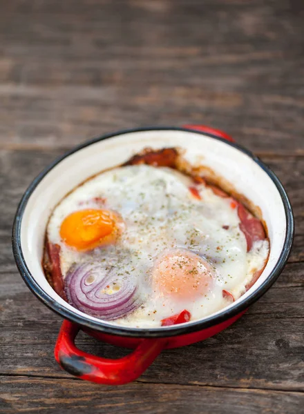 오븐에 구운된 계란 — 스톡 사진
