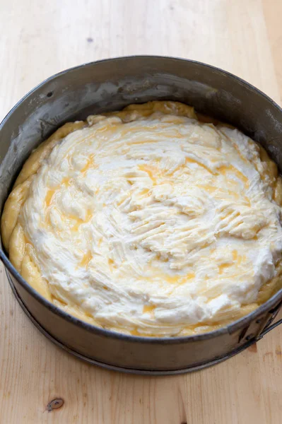 Voorbereiding van een Cheesecake — Stockfoto