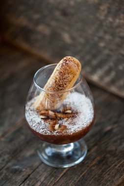 Bisküvi ile çikolatalı sufle