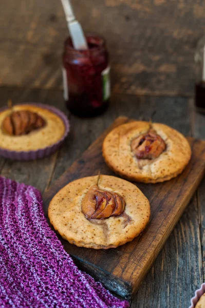 Mini Torta Con Pere All Interno — Foto Stock