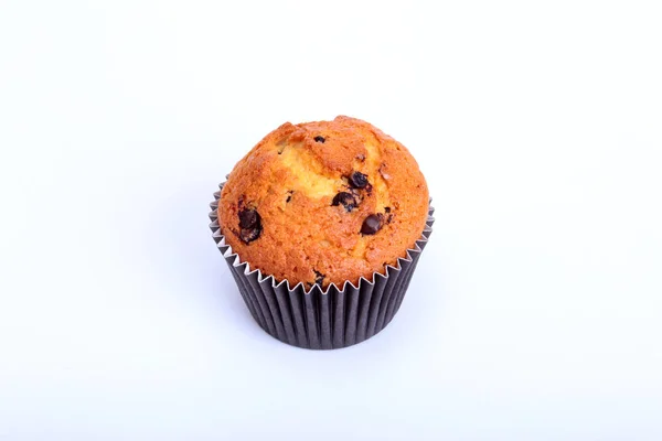 Muffins caseiros frescos isolados em fundo branco. Vista superior . — Fotografia de Stock