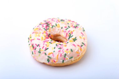 Ev yapımı geleneksel Lehçe tatlı çörek izole beyaz arka plan üzerinde.