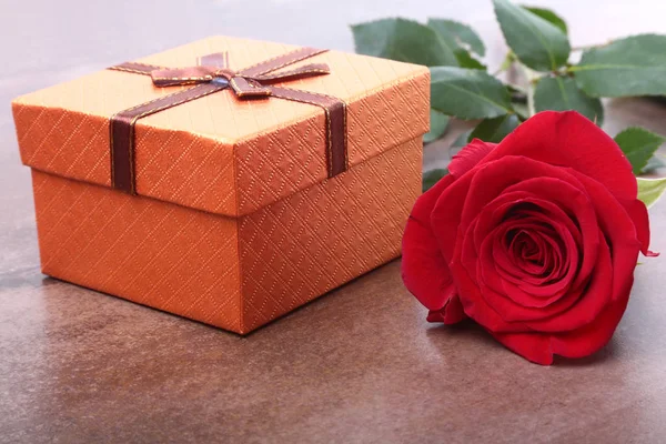 Gift boxes with bow and rose on white background. Decoration. — Stock Photo, Image