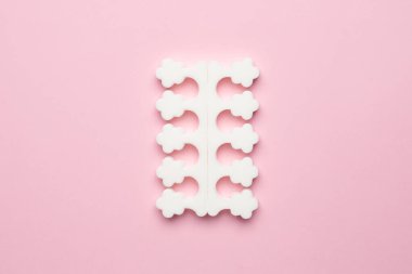 Manikür ve pedikür el ve ayak parmakları ayırıcı, tırnak bakımı